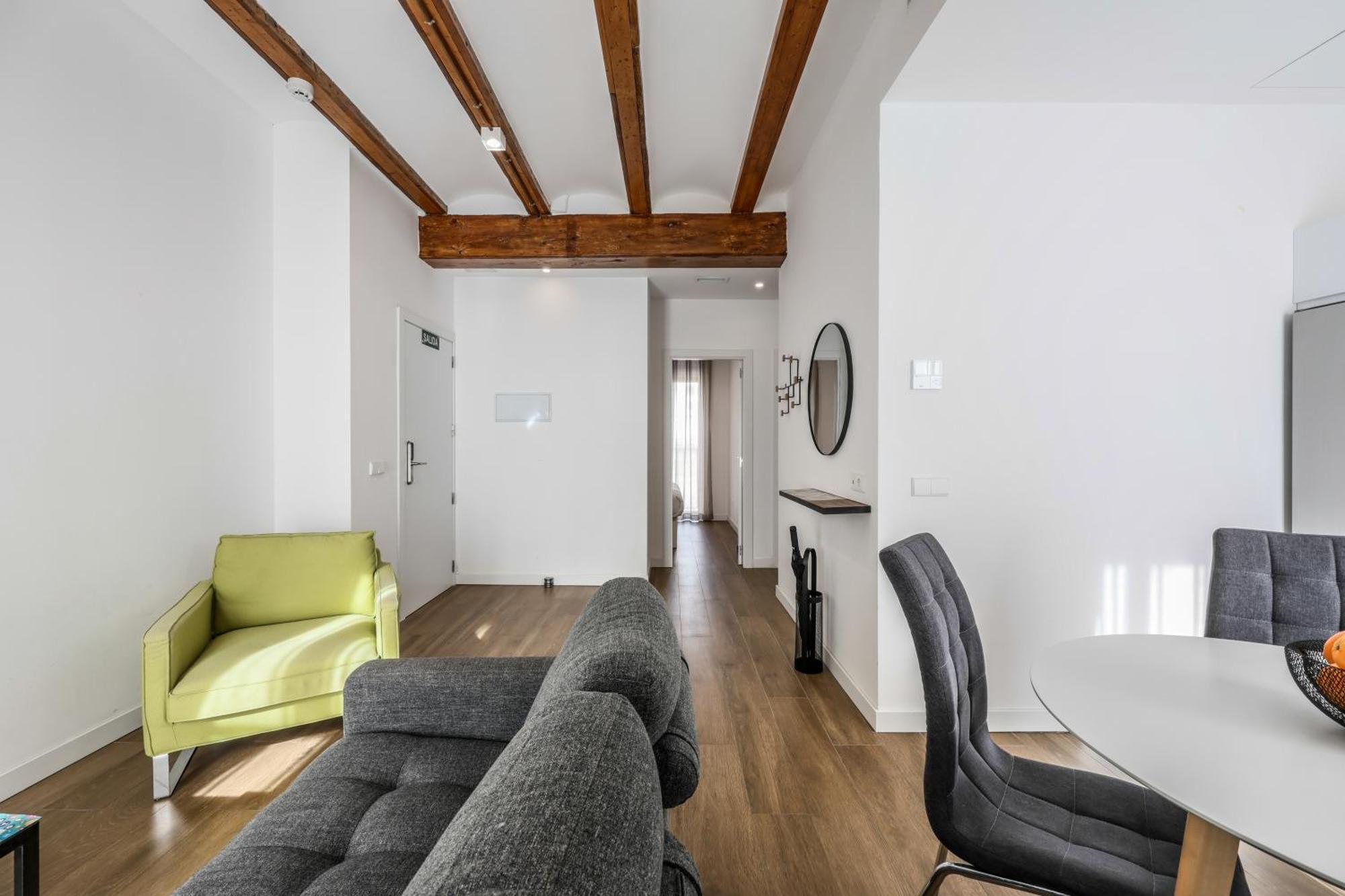 Amazinn Places Evi Apartments Valencia Exterior photo